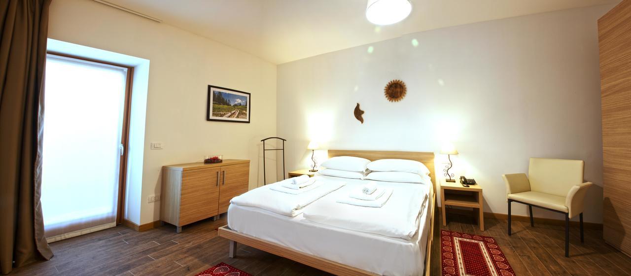 One-Bedroom Apartment Ground Floor Mountain View
